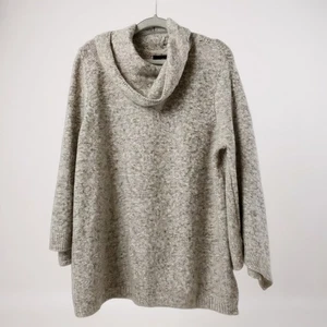 Suéter Lane Bryant Gris Cuello Capucha Mujer Talla Grande 22/24 Tejido Suave Manga Larga - Imagen 1 de 7
