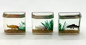 Cuenco cuadrado miniatura para casa de muñecas - Imagen 1 de 4
