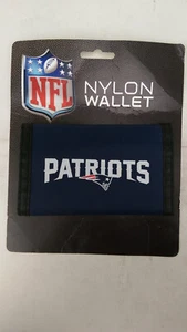 New NFL Licensed Nylon Tri-Fold Wallet w/ Clear Insert New England Patriots - Picture 1 of 15