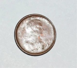 Lincoln Memorial Penny Counter Brockage Cap Die with DD Error Rare 1975 S or D? - Picture 1 of 12