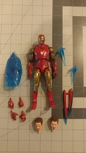 Marvel Legends Iron Man Mark 85 lose aus 2er Pack Avengers Infinity Saga Thanos - Bild 1 von 1