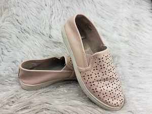 REPORT Pink Rose Slip On Casual Shoes Youth Size 4 - Picture 1 of 6