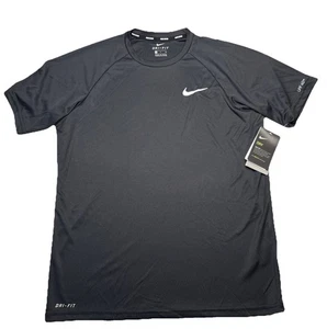 Nike Essential Para Hombre Manga Corta Hydroguard Dri-Fit Camisa de Natación Negra Talla Pequeña - Imagen 1 de 5