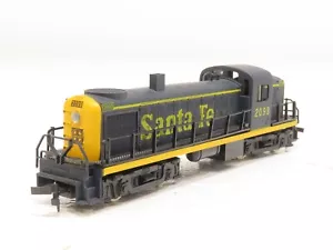 AHM 5131CD Santa Fe RS-2 Dummy LN - Picture 1 of 9