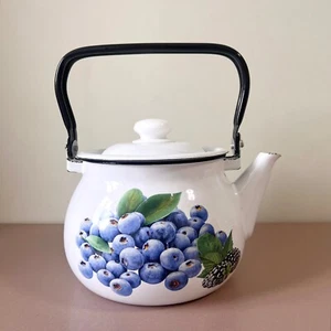 Olla de té ucraniana esmaltada Idilia con arte arándano diseño de la era soviética - 2,5 L - Imagen 1 de 8