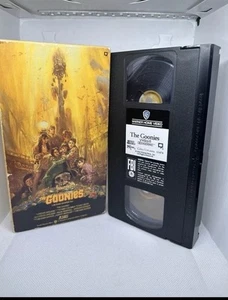 The Goonies Slipsleeve VHS 1986 1st Release No Barcode RARE OG - Picture 1 of 6