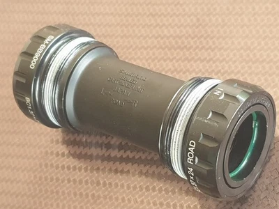 Shimano Dura-Ace SM-BB9000 Bottom Bracket 68mm Hollowtech II British DuraAce NEW - Image 1 of 4