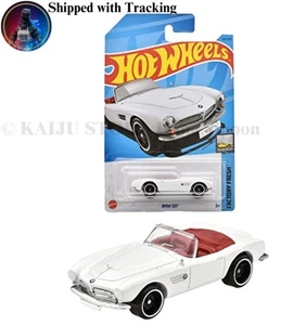 Hot Wheels HNJ99 BMW 507 Basic Car Ages 3 and Up - Picture 1 of 4