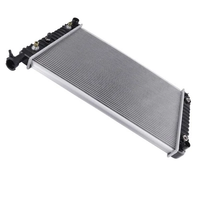 Radiador de motor para Chevrolet Express GMC Savana Van 4,3 L 5,7 L CU2042 96-02 Foto 1 de 4