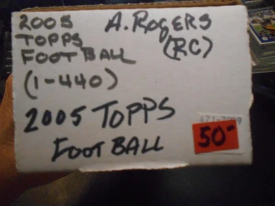 Juego completo de fútbol americano Topps 2005 Factory 1-440 Favre Rodgers Gore RC swtwtrfan Foto 1 de 3