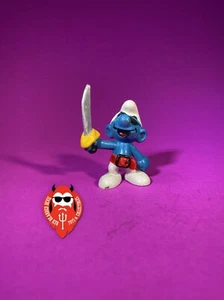 Vintage 1979 Pirate Smurf Small PVC Figure Red Belt Variant 20104 GD05 - Picture 1 of 3