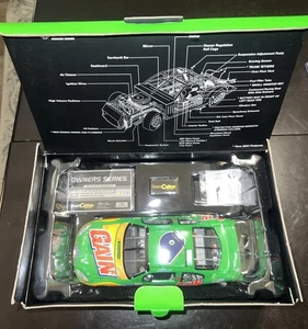 Jeff Burton #9 2001 Gain Ford Taurus 1:24 Diecast Team Caliber Limited Edition - Picture 1 of 3
