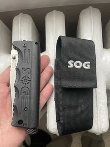 Sog Bladelight Folding Knife Flashlight USED - Picture 1 of 6