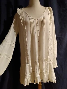 Free People Elfenbein Spitze Bauer Minikleid Öse Krepp Knopf Rüsche Langarm - Bild 1 von 8