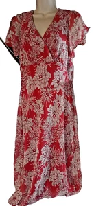 Kleid Scheune - blumiges rotes Kleid mit Schlitz Flatterärmel - Größe 14 - Bild 1 von 15