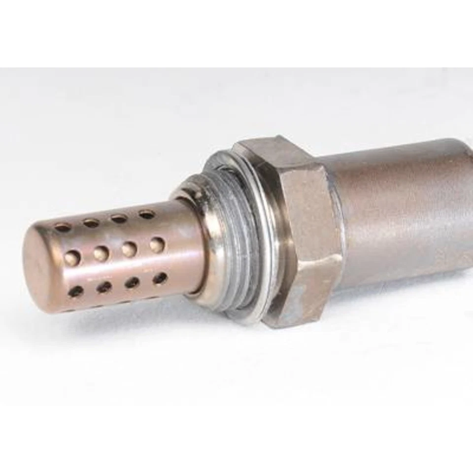 Sensor de oxígeno 213-1699 CA Delco O2 aguas abajo y aguas arriba para Chevy Avalanche Foto 1 de 3