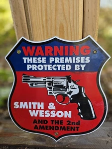 VINTAGE SMITH & WESSON AND THE SECOND AMENDMENT PORZELLANSCHILD 12"x11 - Bild 1 von 5