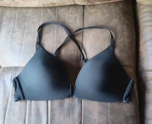 Victoria's Secret No Wire Bra Black Size 34B Back Closer Cross Straps - Picture 1 of 13