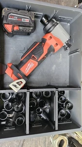 Milwaukee 2935-20 M18 Spelacavi senza fili agli ioni di litio 18 Volt - 2935-20 - Foto 1 di 5