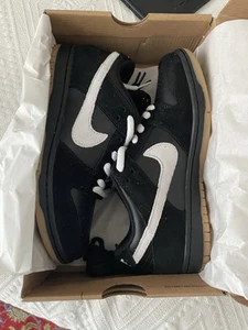 NIKE SB Dunk Low nero/beige taglia 41 - Foto 1 di 3