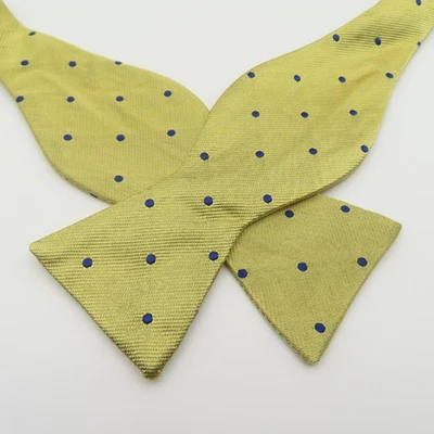 Pajarita Brooks Brothers amarillo azul lunares 2,25" ancho seda fabricantes de EE. UU. Foto 1 de 4