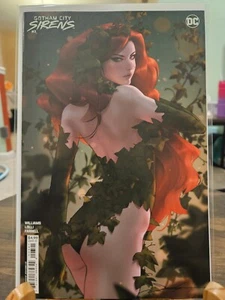 Gotham City Sirens #3 Jeehyung Lee Variant NM DC Comics 2024 Williams Lolli - Picture 1 of 6