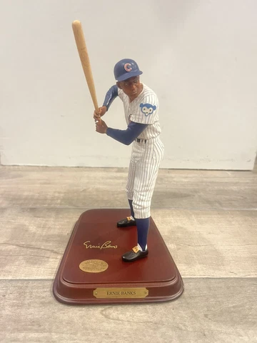 ERNIE BANKS DANBURY MINT LIMITED EDITION FIGURINE 9 INCH CUBS READ!! Cover