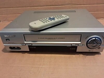 DAEWOO 6 HEAD NICAM  VCR VHS Video Cassette Recorder PLAYER  REMOTE - Image 1 of 4