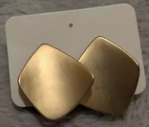 Costume Earrings Square Secure Clip On - Picture 1 of 2