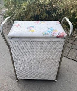 Vintage Baby hamper. MCM. 1950’s Kitsch Kids Baby Shower Decor - Picture 1 of 7