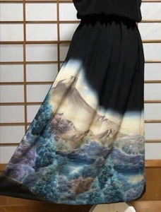 Vintage Kimono Skirt Mt Fuji Tomesode Silk One of a Kind Made in Japan Maxi free - Picture 1 of 16