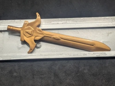 Transformers G1  Predaking Divebomb Laser-Guided Sword - Image 1 of 2