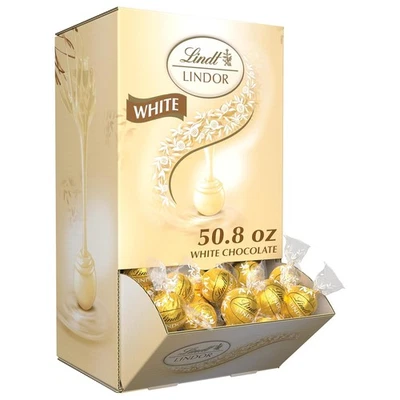 Трюфели конфеты белый шоколад Lindt LINDOR, 50,8 унции (упаковка из 1)  - Изображение 1 из 4