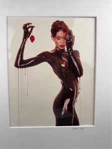 HOWARD SCHATZ "CUERPO DESNUDO CHOCOLATE #1273" ORIGINAL FIRMADO LG FOTOGRAFÍA EN COLOR - Imagen 1 de 19