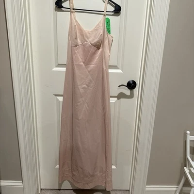 Slip largo formal de Gossard Artemisa, probablemente de los años 60-70. Foto 1 de 4