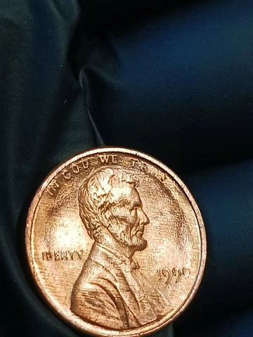 1990 Lincoln cent No Mint Mark - BROADSTRUCK errors-RED- "L" on Liberty Missing Cover