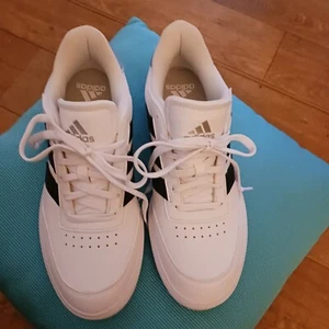 Womens new Adidas sz 10 Block Court Sneakers - Picture 1 of 7