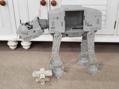 1981 AT-AT Walker Vintage Star Wars Working Incomplete with Energizer Cover