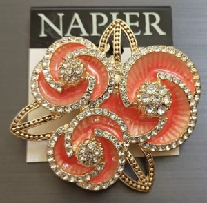 New Napier Gold Tone & Coral Flower Pin - Picture 1 of 7
