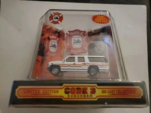 Code 3 Collectibles Richmond Fire & Emergency Services Suburban 12363 NIB - Picture 1 of 3