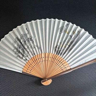 Складной вентилятор Sensu узор тигр дракон неиспользованный - Изображение 1 из 4