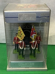New in Open Case W Britain Scots Guard Collection Hand Painted Toy Soldiers Set - Picture 1 of 9