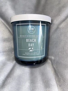 Vela DW HOME ricamente perfumada - día de playa - 9,3 oz (264 g) - frasco mediano - Imagen 1 de 1