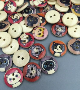 100PCS Holz Knopf Dekorative Nähen Scrapbooking Mischfarbe Cartoon Katze 15mm - Picture 1 of 3