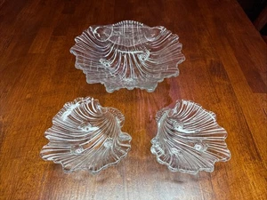 3er Set Vintage Muschelschalen mit Fuß - Bild 1 von 9