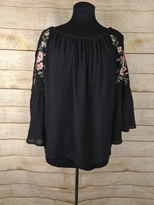 Camisa Boho Floral Bordada Umgee Talla Mediana Nueva con Etiquetas - Imagen 1 de 5