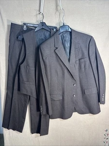 Vintage Hart Schaffner Marx 40R Brown Pinstripe Heavy Wool 3 Piece Suit 35x29 - Picture 1 of 23