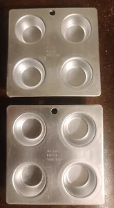 Set of 2 WILTON #3005-7520 Square Mini Size Cake Pan Mold 4" x 4"  - Picture 1 of 4