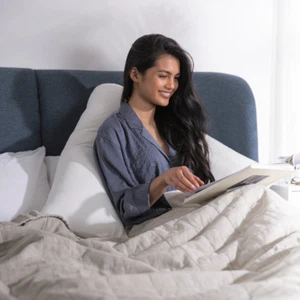 V Pillow With Waterproof Cover ✔ White Cover Incl ✔ UK Made ✔ From Manufacturer✔ - Picture 1 of 9