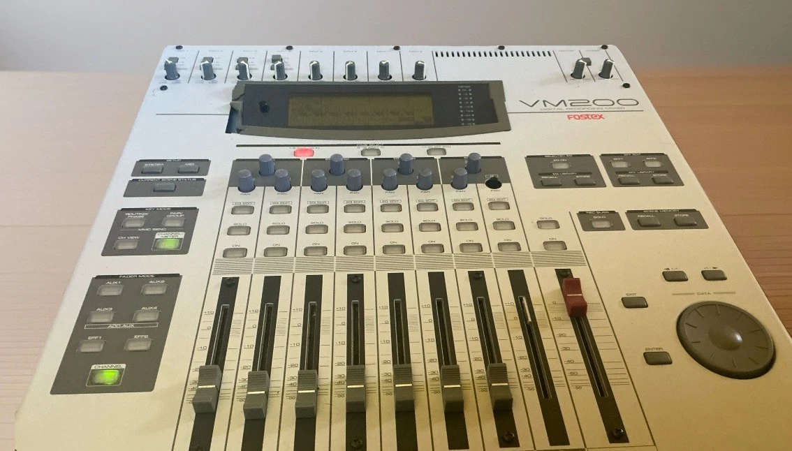 Fostex M11RP② Fostex M11RP①